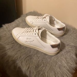 Saint Laurent Court Classic SL/06 Low Top Sneaker